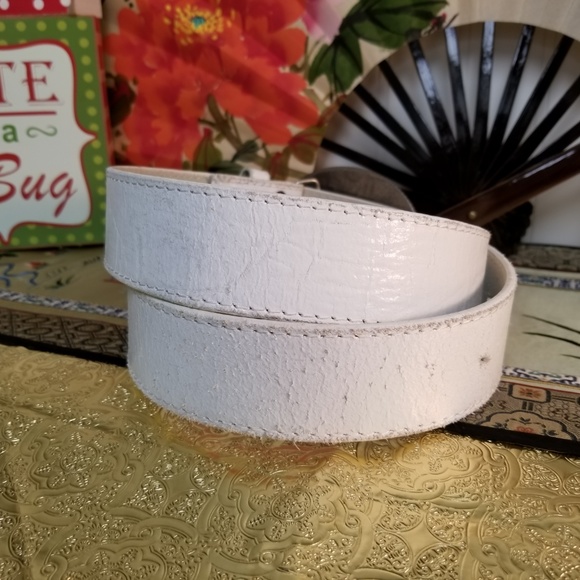 White Italian Leather Belt - Picture 4 of 8